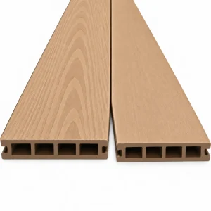 Deck WPC roble natural, dos tablas vistas desde el extremo con su perfil hueco