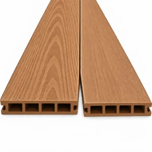 Deck WPC teca, dos tablas vistas desde el extremo con su perfil hueco