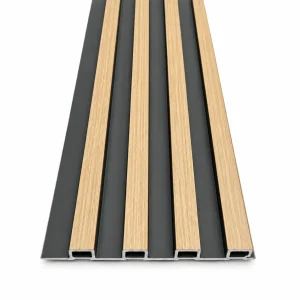 Wall panel interior WPC roble negro, nervios color roble sobre base negra