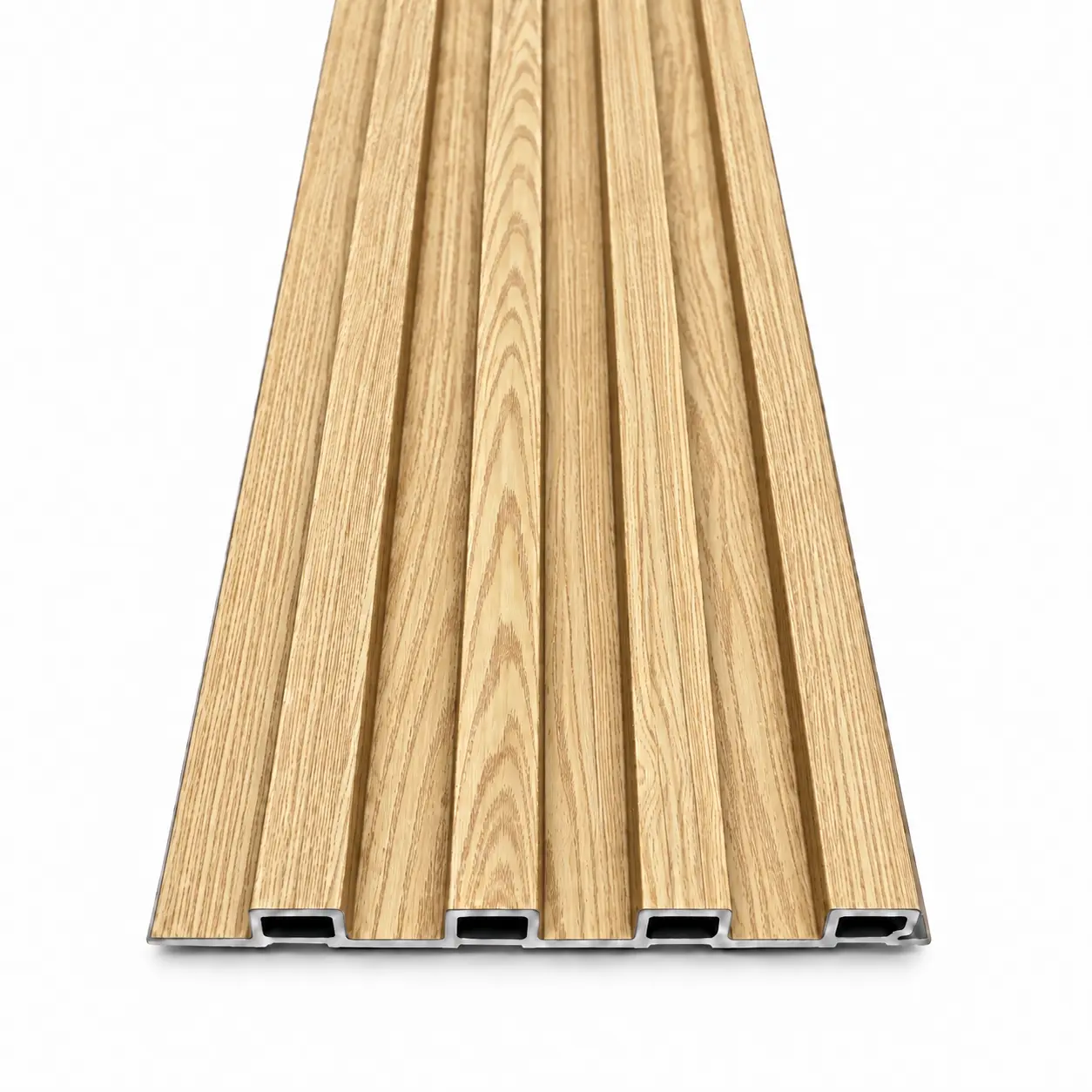 Wall Panel Interior WPC Roble Naturalpng Wall panel interior WPC roble natural, tira ranurada en tono madera claro con veta marcada